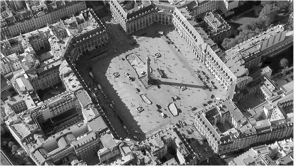 Вандомская площадь (площадь Людовика Великого) в Париже (1699—1701).