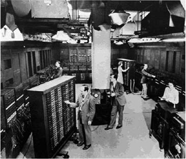Первая ЭВМ типа ENIAC – Electronic Number Integrator And Computer.