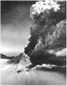 Полуостров Камчатка 1 октября 1994 г. Извержение вулкана Ключевская Сопка.